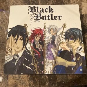 Black Butler wall decor.